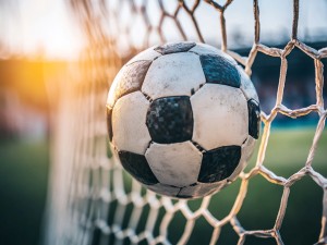 Fußball, Soccer into goal success concept